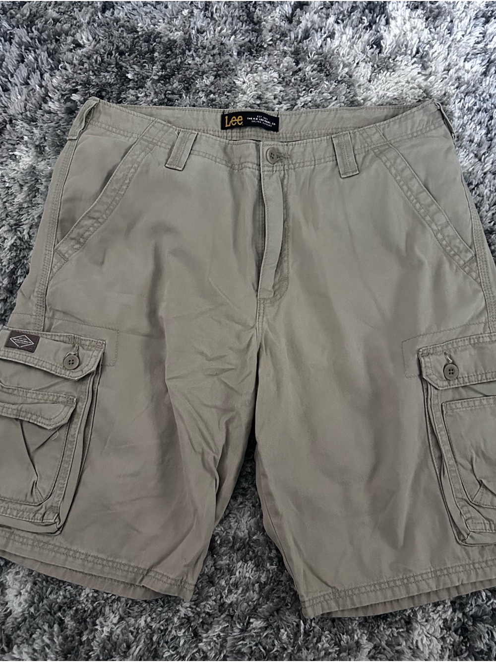 Lee Men's Tan Cargo Shorts